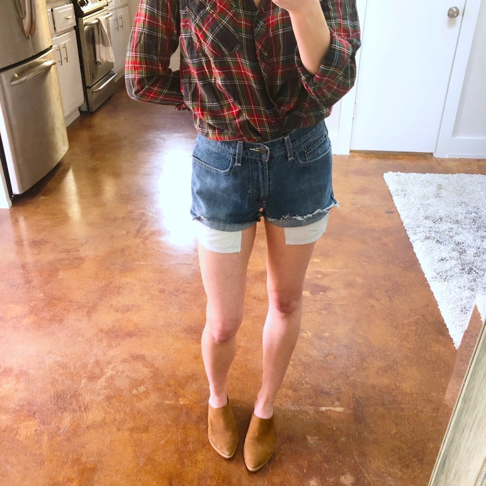 ✨Vintage Levi 569 Cut Off Shorts